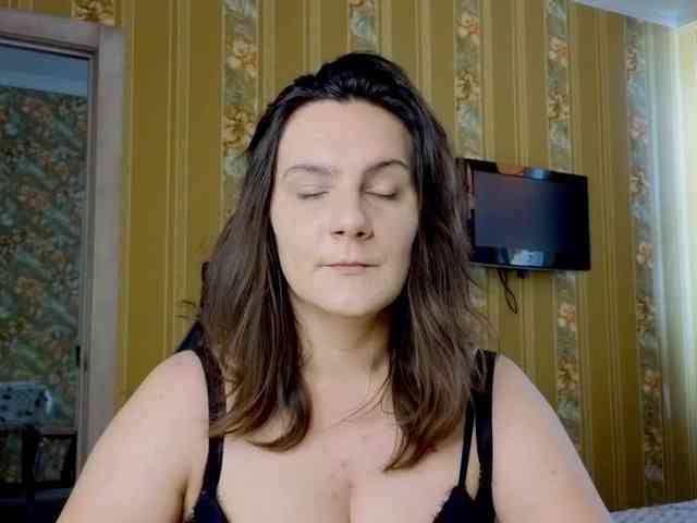 Secret_Smile webcam