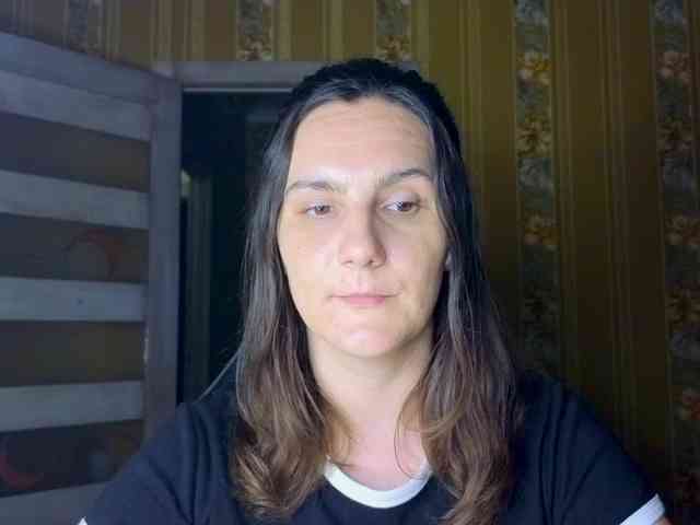 Secret_Smile webcam