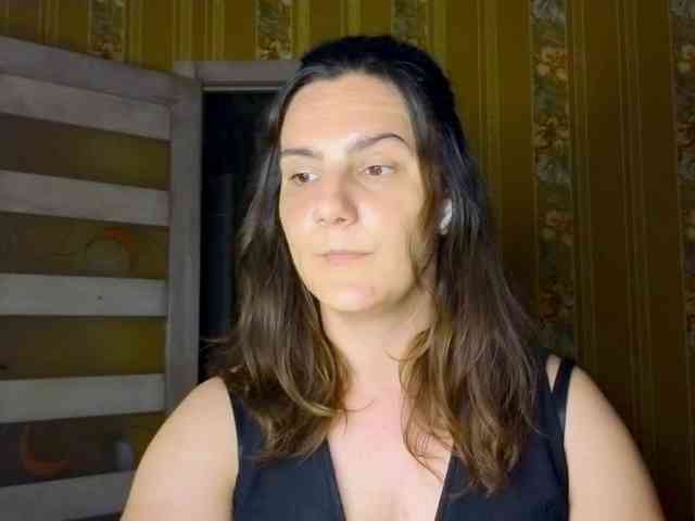 Secret_Smile webcam