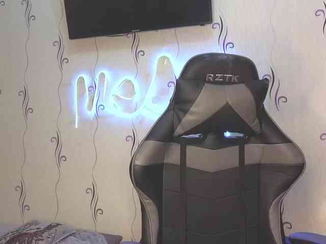 Secret_Smile webcam