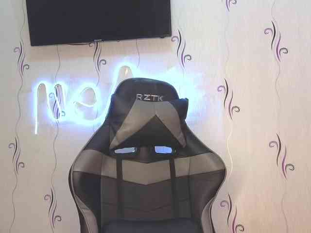 Secret_Smile webcam