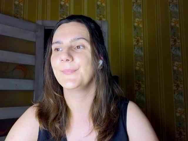 Secret_Smile webcam
