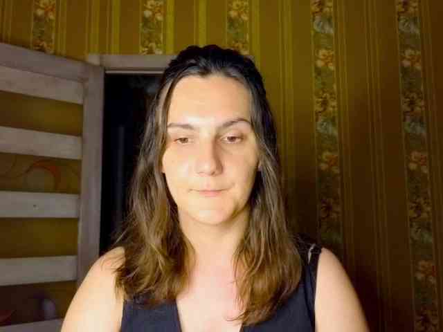 Secret_Smile webcam