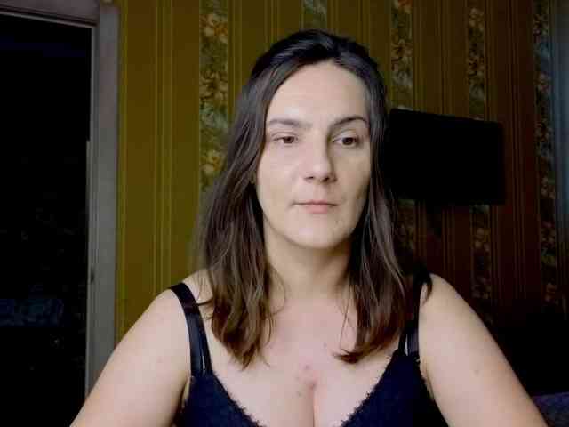 Secret_Smile webcam