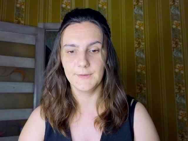 Secret_Smile webcam