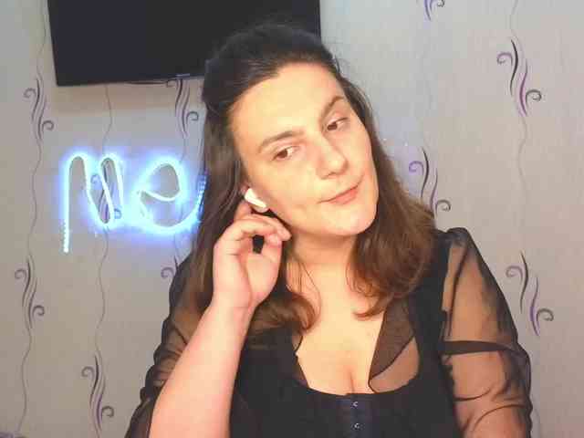 Secret_Smile webcam