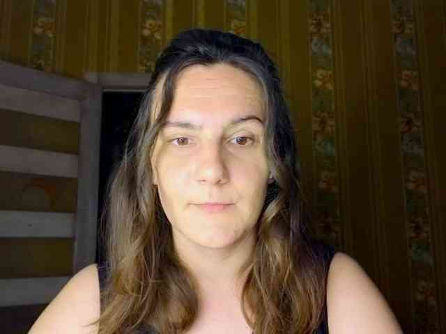 Secret_Smile webcam