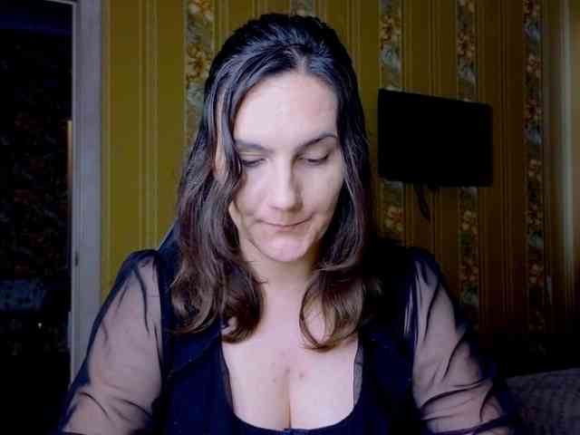 secret_smile's live room