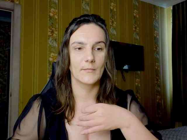 Secret_Smile webcam
