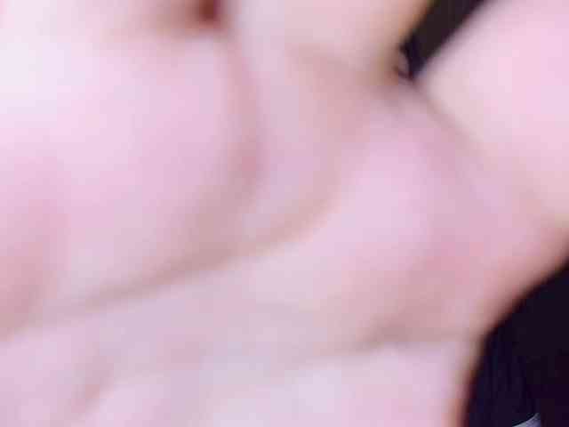Secret_Smile webcam