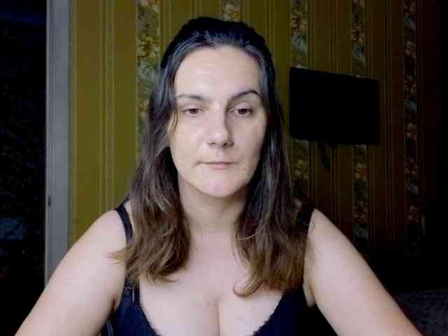 Secret_Smile webcam