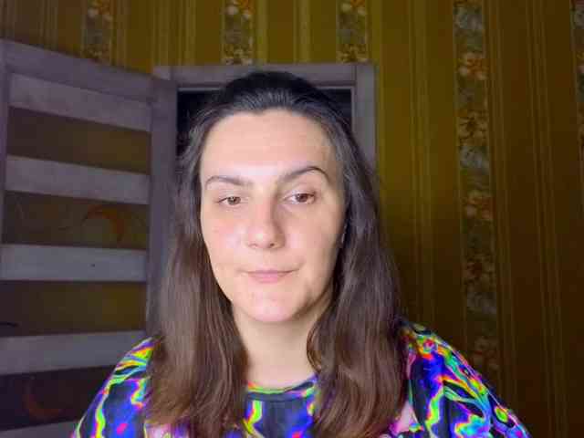 Secret_Smile webcam