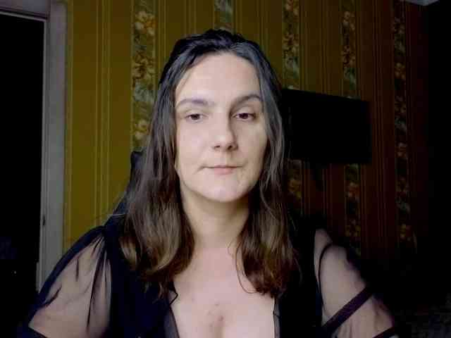 Secret_Smile webcam
