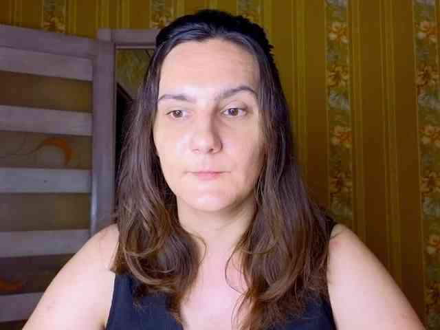 Secret_Smile webcam