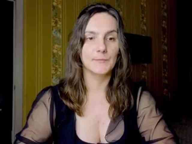 Secret_Smile webcam