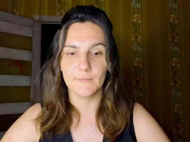 Secret_Smile webcam