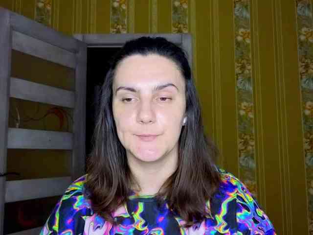 Secret_Smile webcam