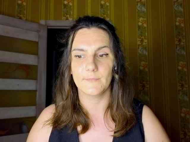 Secret_Smile webcam
