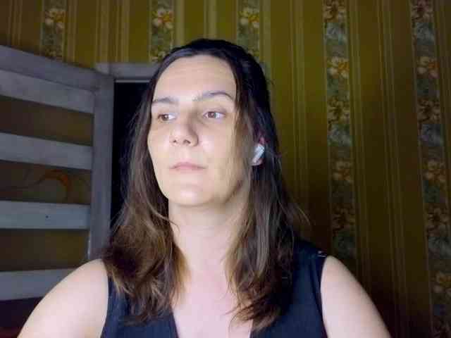 Secret_Smile webcam