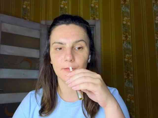 Secret_Smile webcam