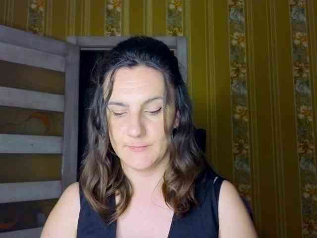 Secret_Smile webcam