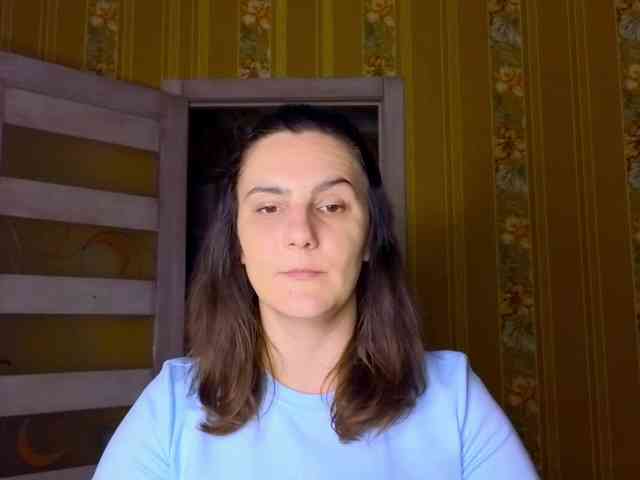 Secret_Smile webcam