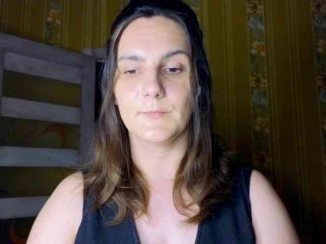 Secret_Smile webcam