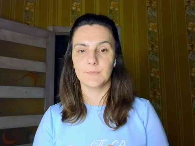 Secret_Smile webcam
