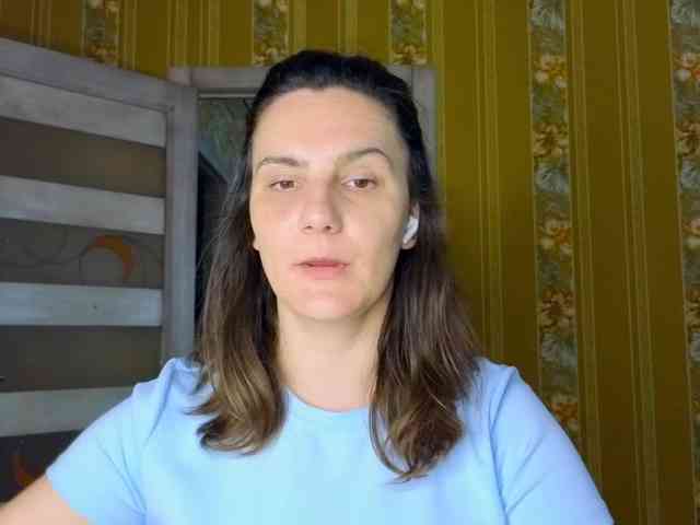 Secret_Smile webcam