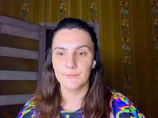 Secret_Smile webcam
