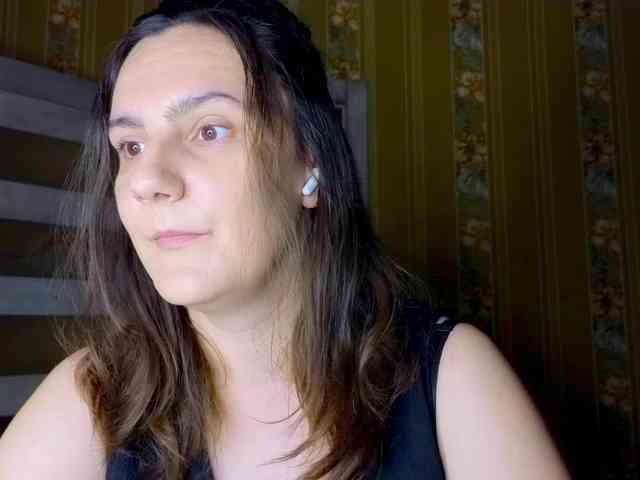 Secret_Smile webcam