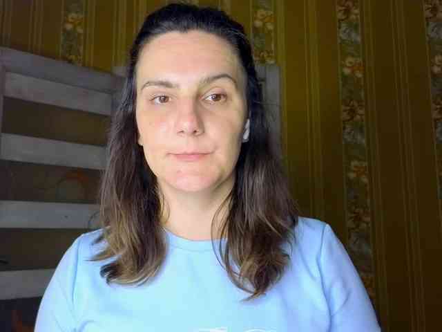Secret_Smile webcam