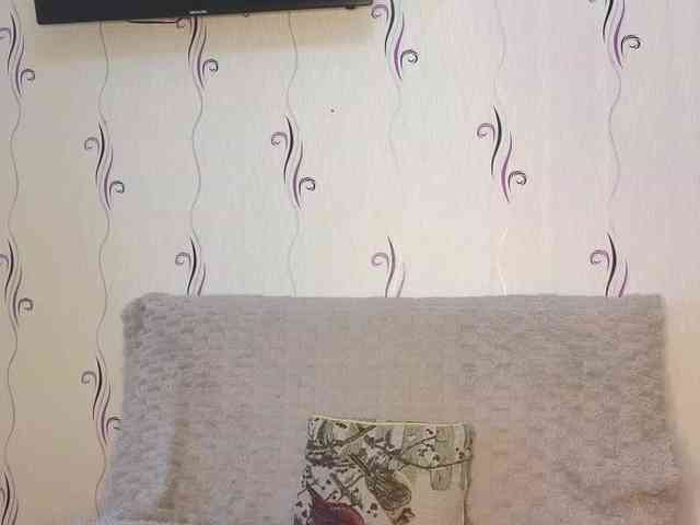 Secret_Smile webcam