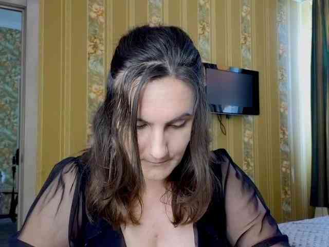 Secret_Smile webcam