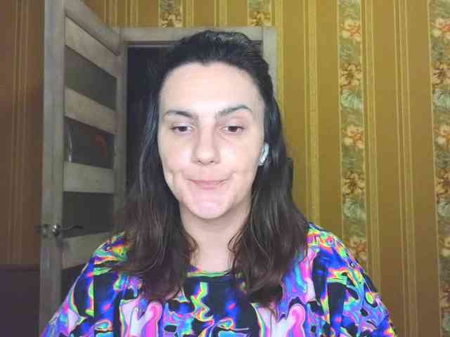 Secret_Smile webcam