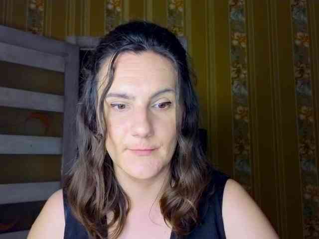Secret_Smile webcam