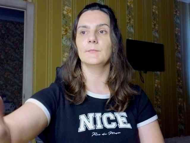 Secret_Smile webcam
