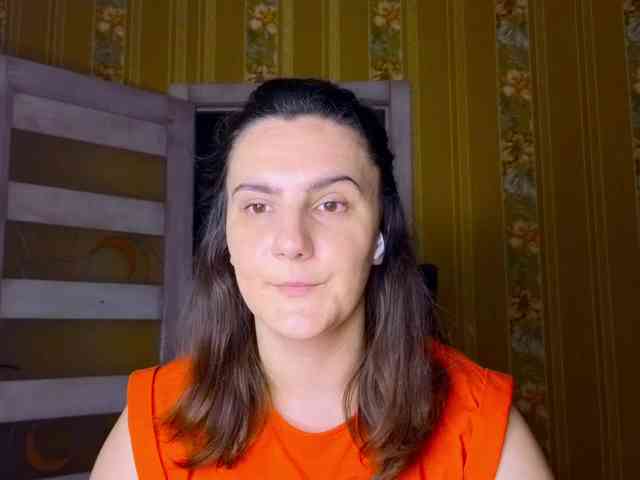 Secret_Smile webcam