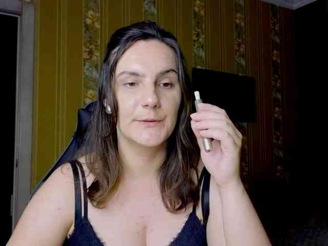 Secret_Smile webcam