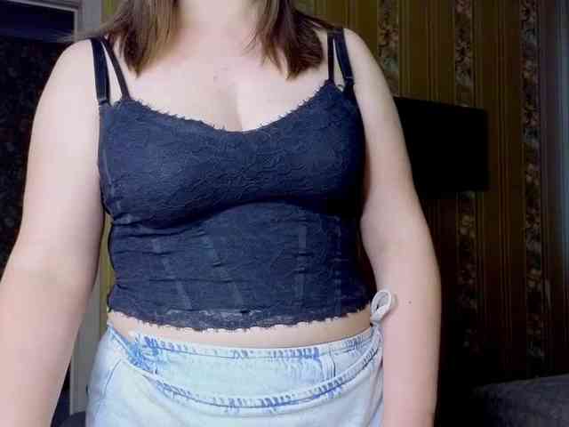 Secret_Smile webcam