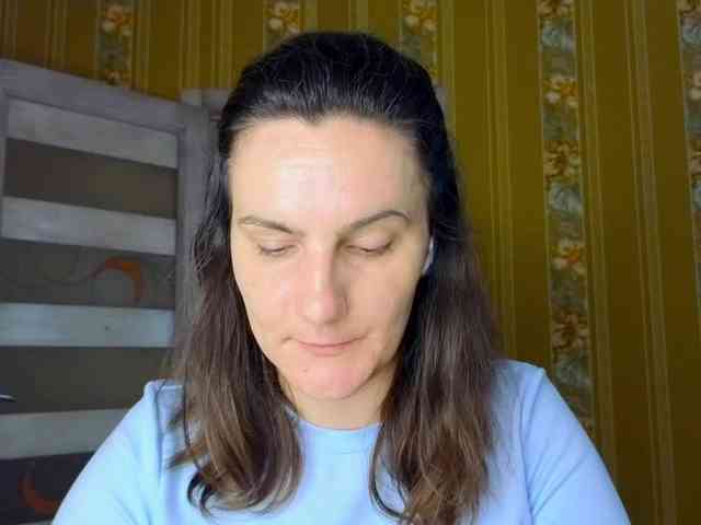 Secret_Smile webcam