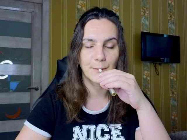 Secret_Smile webcam