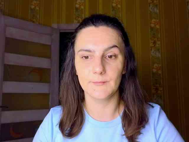 Secret_Smile webcam