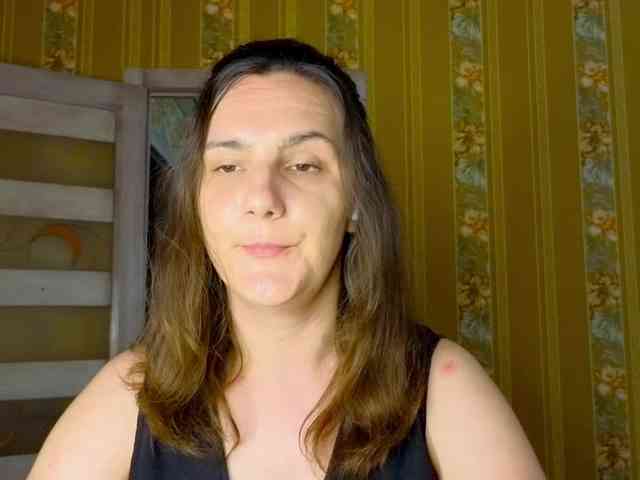 Secret_Smile webcam