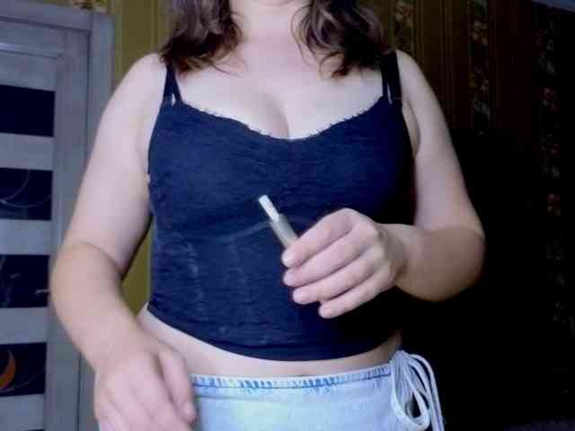 Secret_Smile webcam