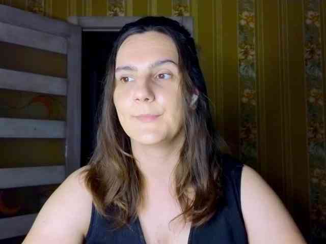Secret_Smile webcam