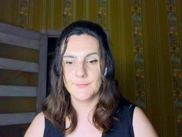 Secret_Smile webcam