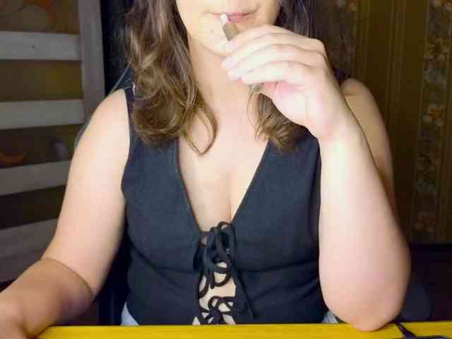 Secret_Smile webcam