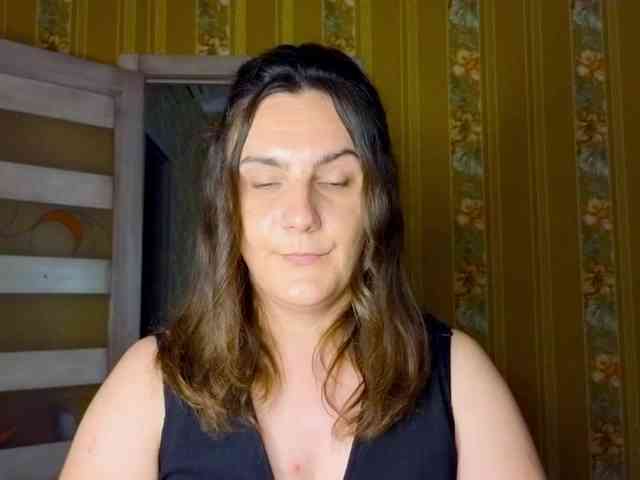 Secret_Smile webcam