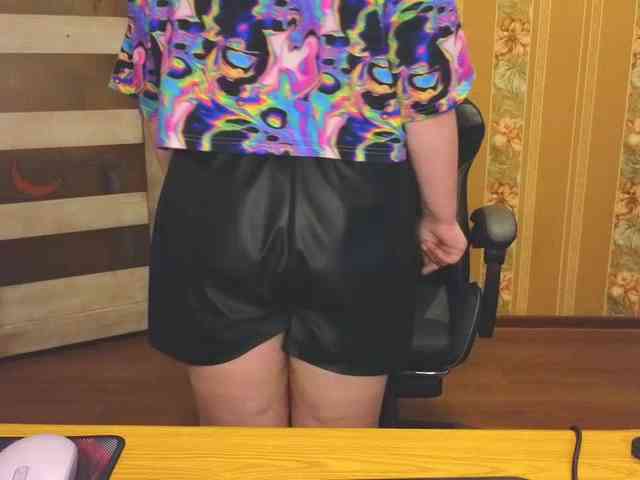 Secret_Smile webcam